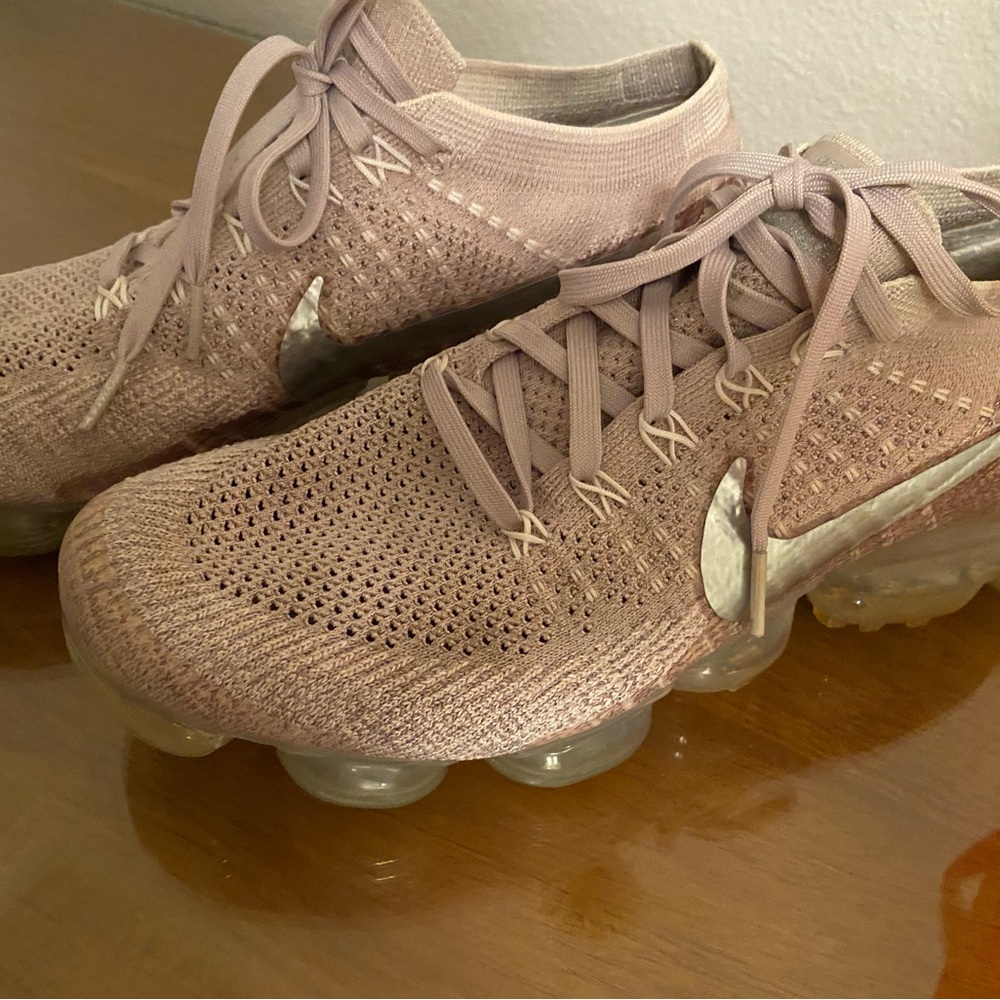 Nike Women's Pink AirMax Shoes